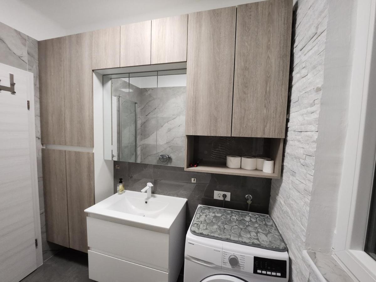 Apartamento Airport Split Kaštel Štafilić Exterior foto
